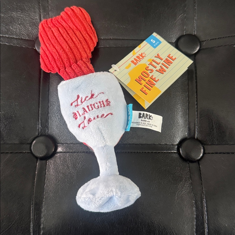 New Barkbox Mostly Fine Wine Small Bark Dog Plush Stuffed Crinkle Squeaky Toy